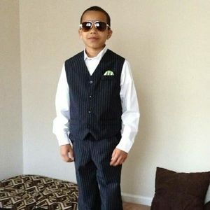 Meet your Posher, Zachary